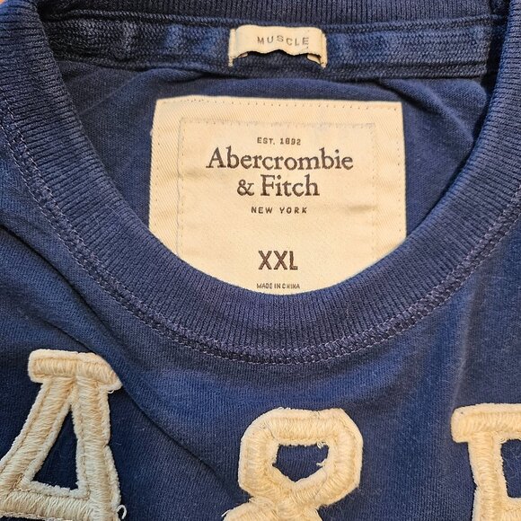 Abercrombie & Fitch Blue XXL Mens Muscle Fit Short Sleeve Tshirt - Picture 2 of 2